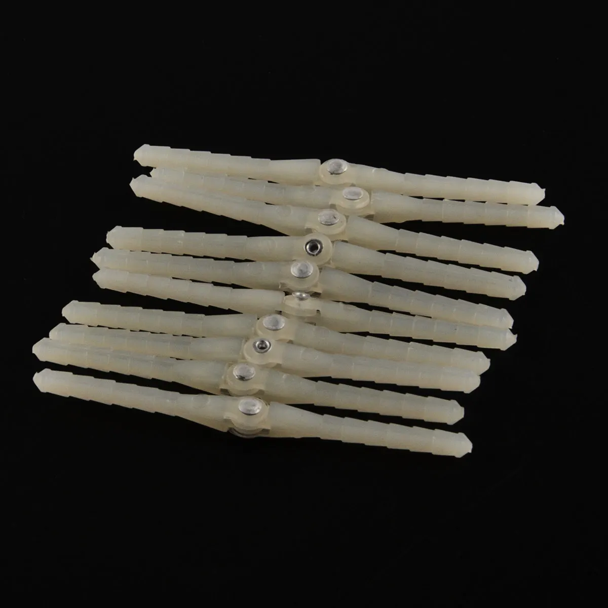 Rc用プラスチックピンヒンジ,直径2.5mm,4.5mm,1 - Model Airplane Plastic のレビューと価格